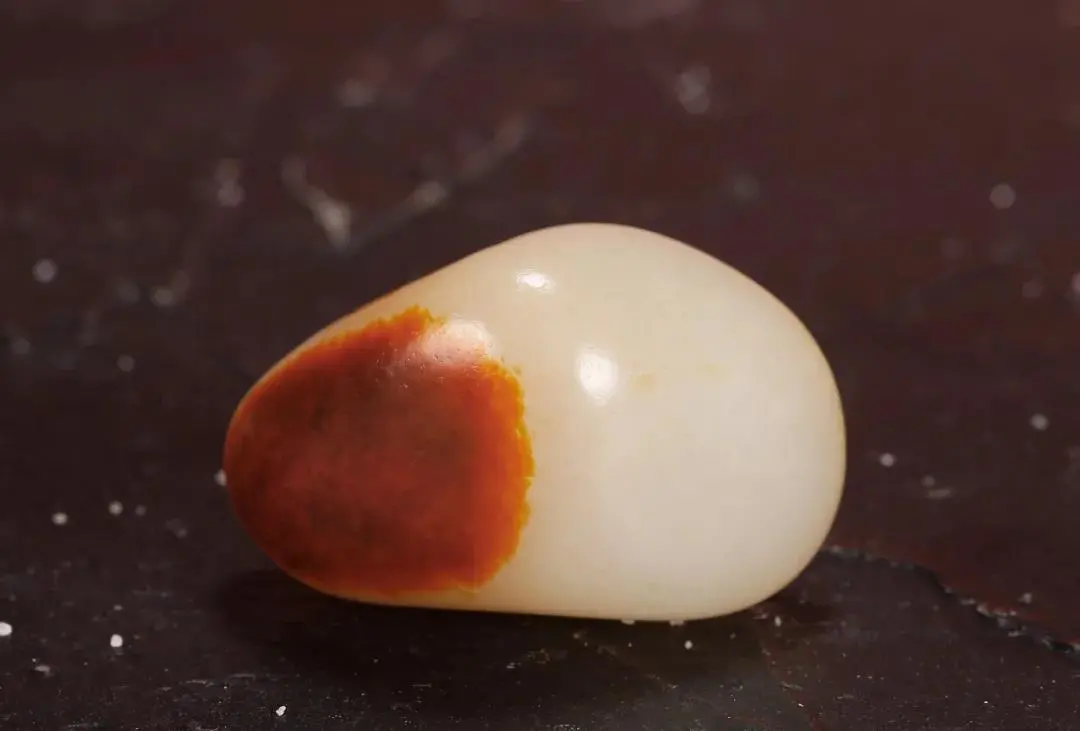 别雕了！顶级和田籽料克价高达3万，以后还雕吗？